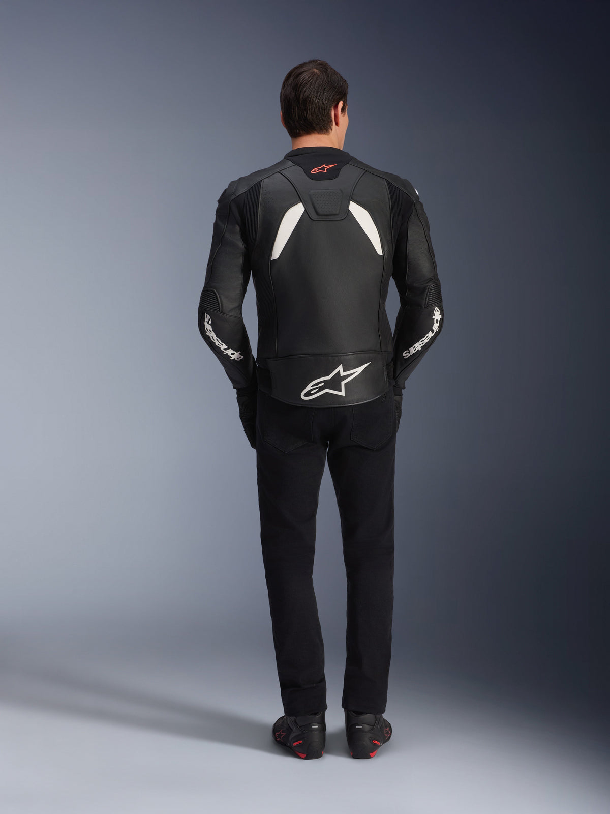 Alpinestars GP Plus R v4 Motorjas Zwart en wit, productfoto 3