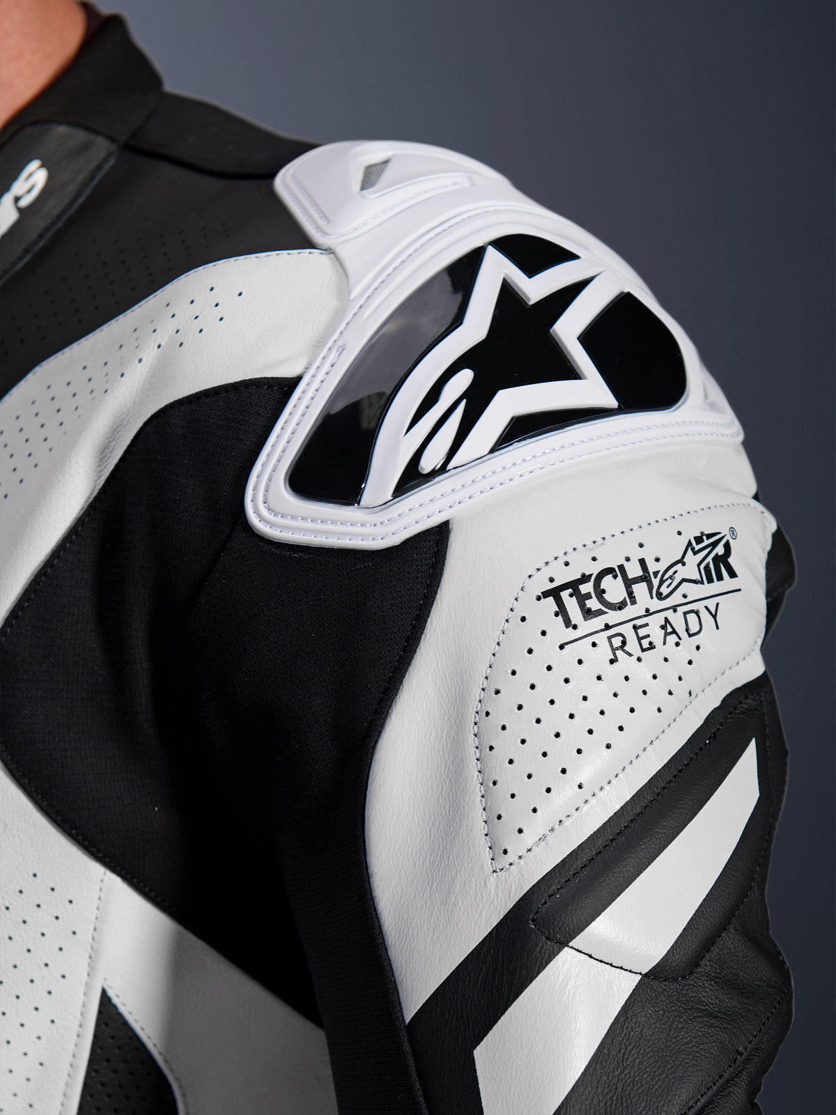 Alpinestars GP Plus v4 Sprint Motorpak Zwart en wit, productfoto 5