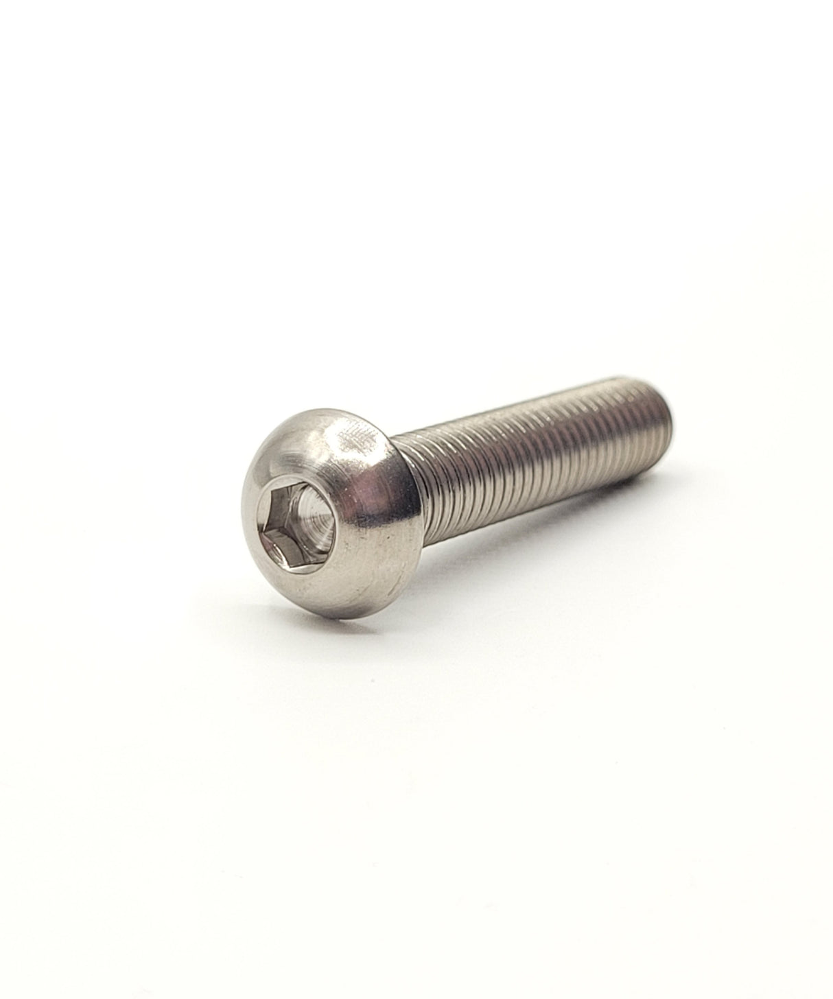 PP Tuning Spare Part / Reserveonderdeel – DIN7380 - M8, 10 mm – DIN7380 - M8, 40 mm, TITANIUM Gr5