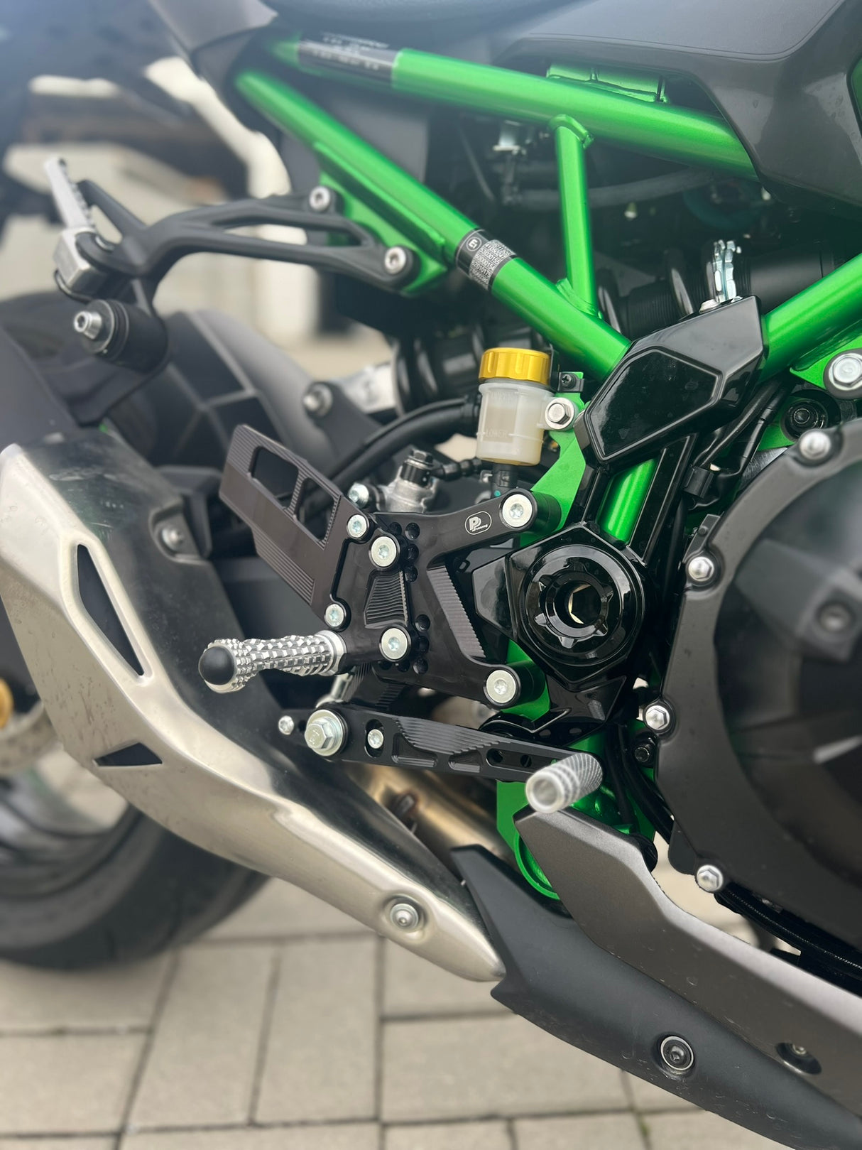 PP Tuning Rearset / Remschakelset Kawasaki Z900 (2025-) – RACE CONCEPT / 656