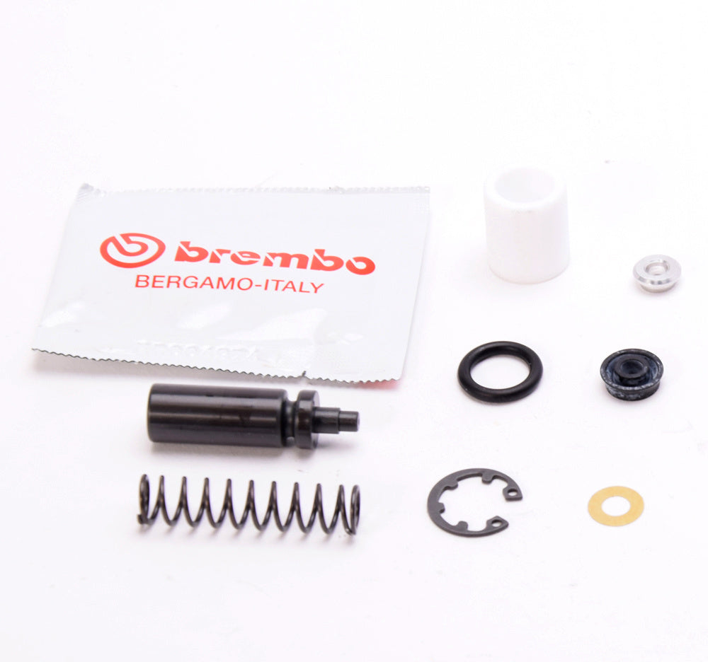 SEAL KIT FOR 104776… REAR MASTER CYLINDER