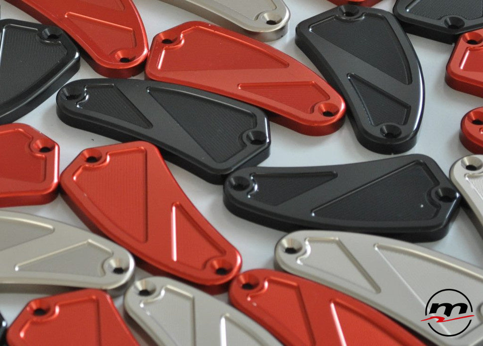 MV B4-F4 98-21 BRAKE & CLUTCH FLUID RESERVOIR CAPS