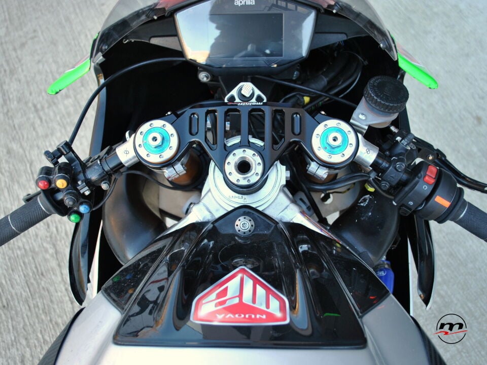 Aprilia RSV4 1000 15-21 TOP YOKE RACE