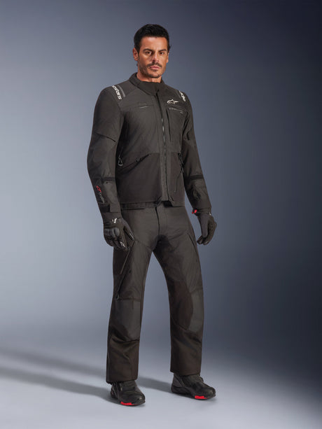 Alpinestars Andes v4 Drystar Motorjas Zwart, schuin vooraanzicht