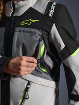 Alpinestars Andes v4 Drystar Motorjas Grijs en fluogeel, detail 2