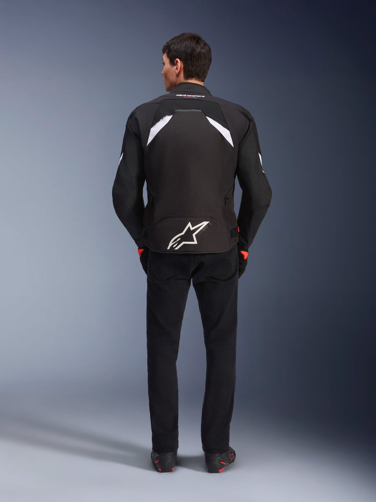 Alpinestars T-GP R v3 Drystar Motorjas Zwart en wit, productfoto 3