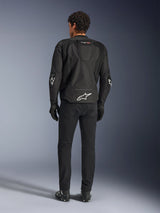 Alpinestars T-GP Air Motorjas Zwart, schuin achteraanzicht