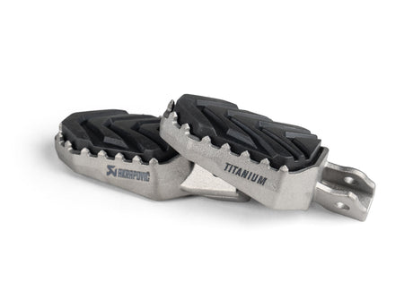 Akrapovic Adventure Footpeg Set (Titanium) Kawasaki KLE 500 2026