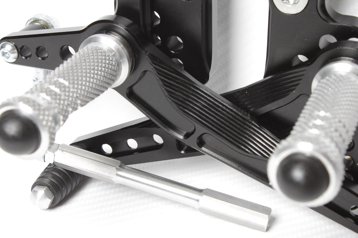 PP Tuning Rearset / Remschakelset Triumph Speed Triple 1050 (2011-2015) – RACE CONCEPT / 542