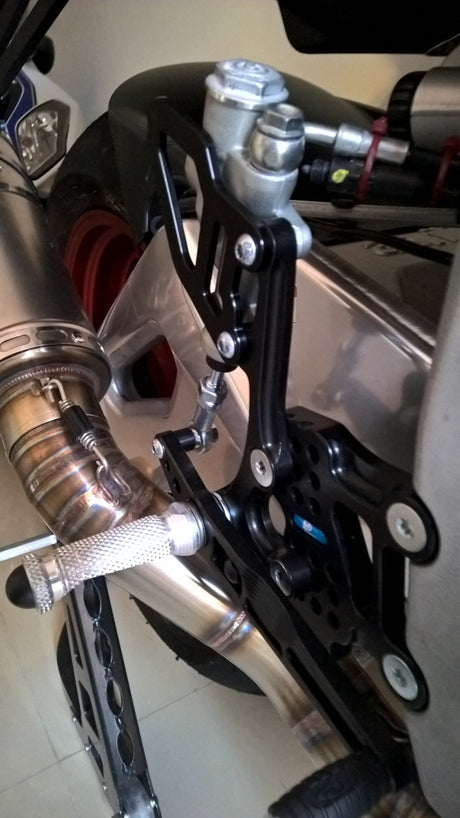 PP Tuning Rearset / Remschakelset Aprilia RSV4 (Factory/R) APRC ABS (2013-2016) – RACE CONCEPT / 512