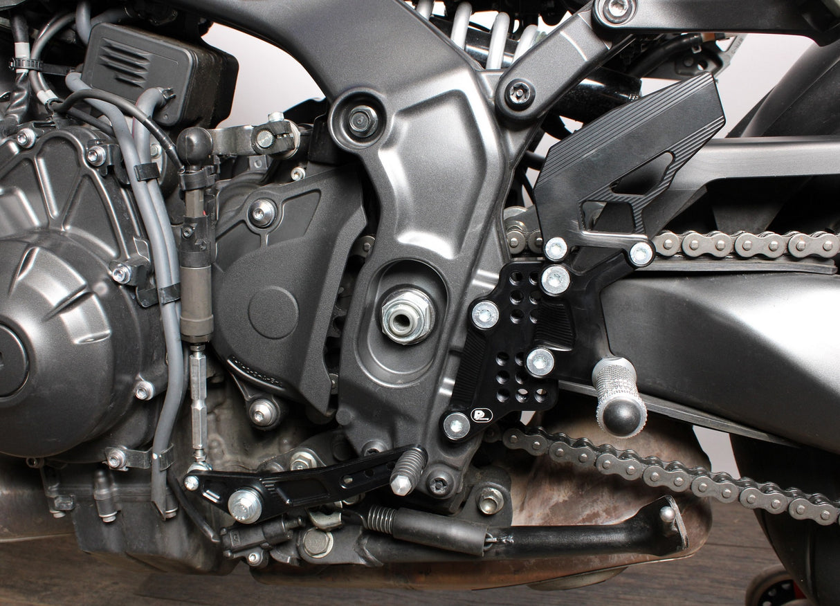 PP Tuning Rearset / Remschakelset Yamaha MT09 (2021-) – RACE CONCEPT / 693