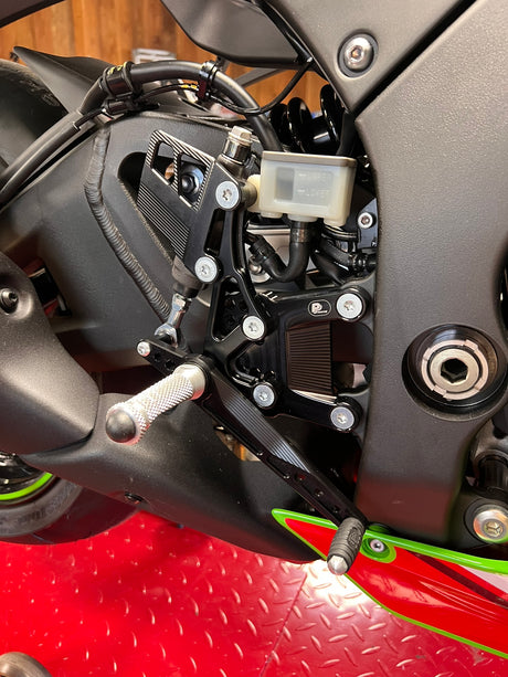 PP Tuning Rearset / Remschakelset Kawasaki ZX-10R (2016 - ) – RACE CONCEPT / 648