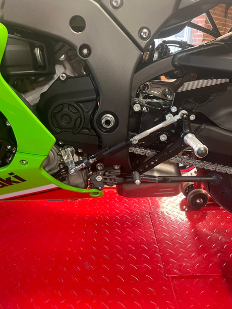 PP Tuning Rearset / Remschakelset Kawasaki ZX-10R (2016–) – RACE CONCEPT – GP Shift / 6480