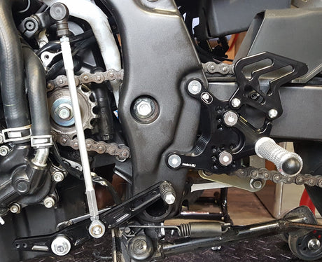 PP Tuning Rearset / Remschakelset Honda CB 400F/CB 500F (2013-2018), CBR 400R/CBR 500R (2013 - ) – RACE CONCEPT / 670