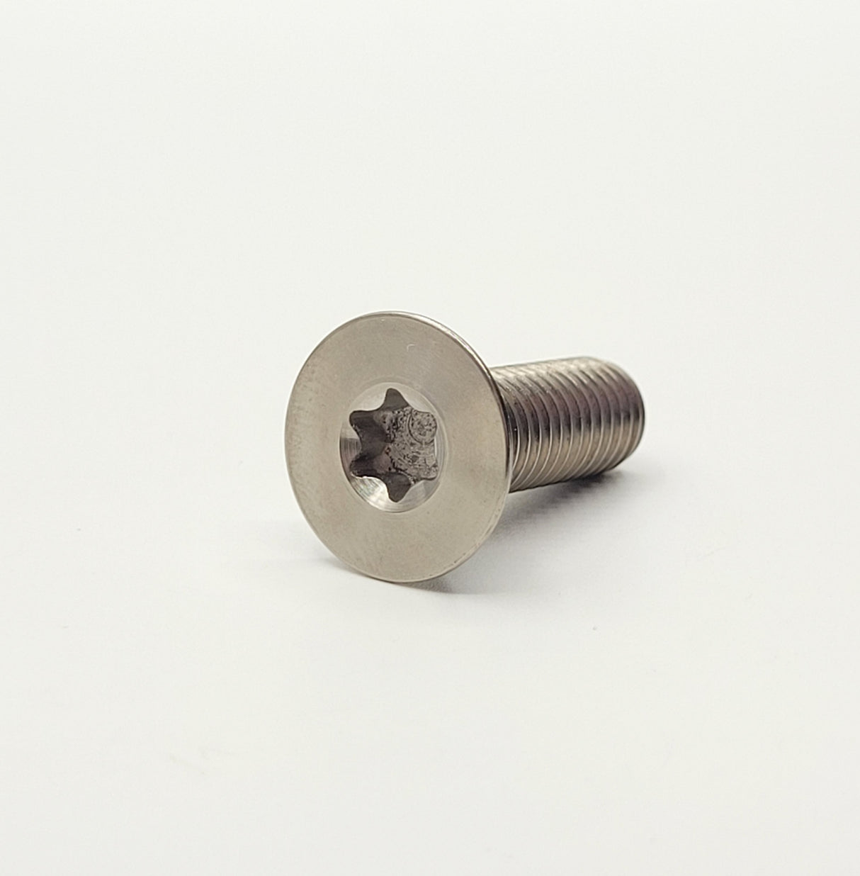 PP Tuning Spare Part / Reserveonderdeel – DIN7991 - TORX M8, 20 mm – DIN7991 - TORX M8, 25 mm, TITANIUM Gr5