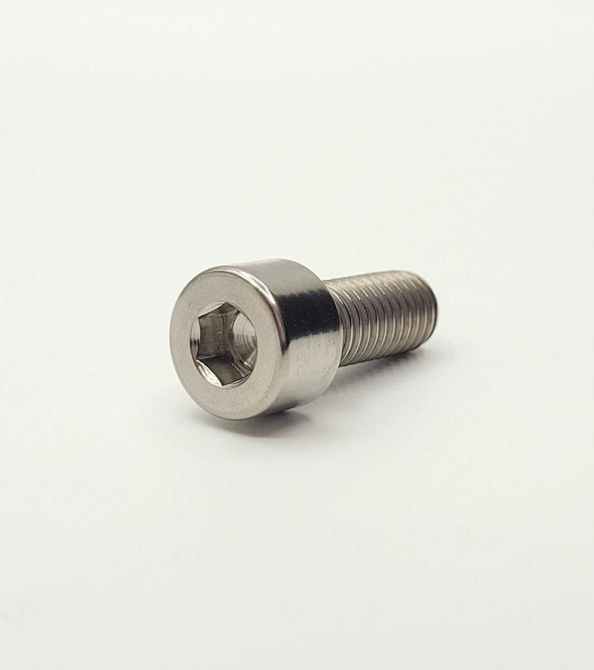 PP Tuning Spare Part / Reserveonderdeel – DIN912 - M8, 20 mm – DIN912 - M8, 20 mm, TITANIUM Gr5