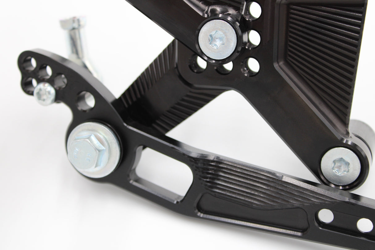 PP Tuning Rearset / Remschakelset CFMOTO 300SR (2022-) – RACE CONCEPT – Reverse Shift / 5180