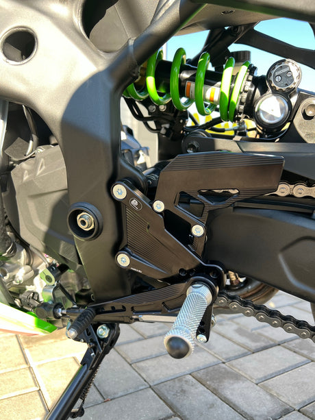 PP Tuning Rearset / Remschakelset Kawasaki Ninja ZX-4RR (2023–) – RACE CONCEPT – Standaard Shift / 653