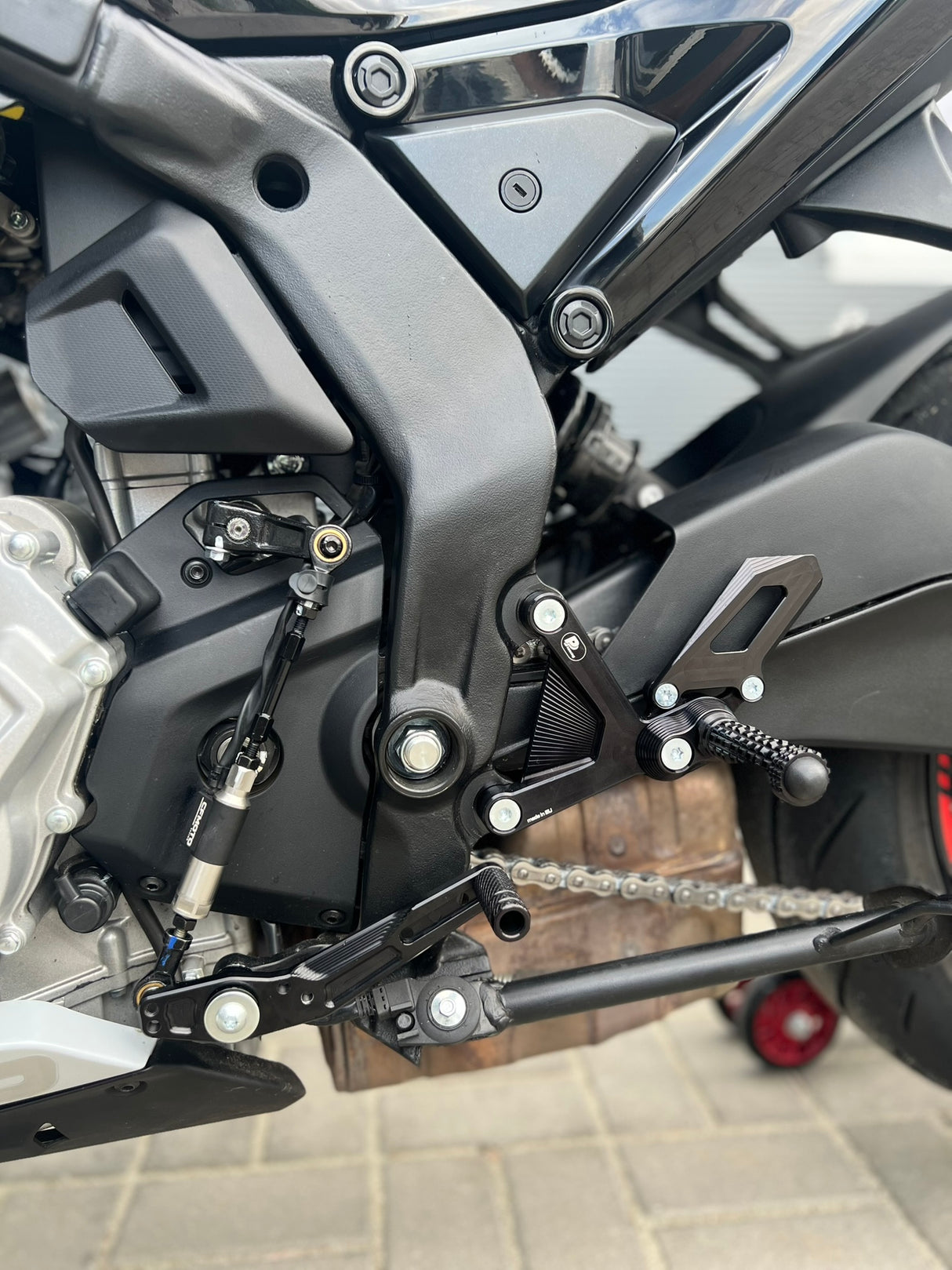 PP Tuning Rearset / Remschakelset CFMOTO 675 SR-R (2024-2026) – PURE CONCEPT / 520