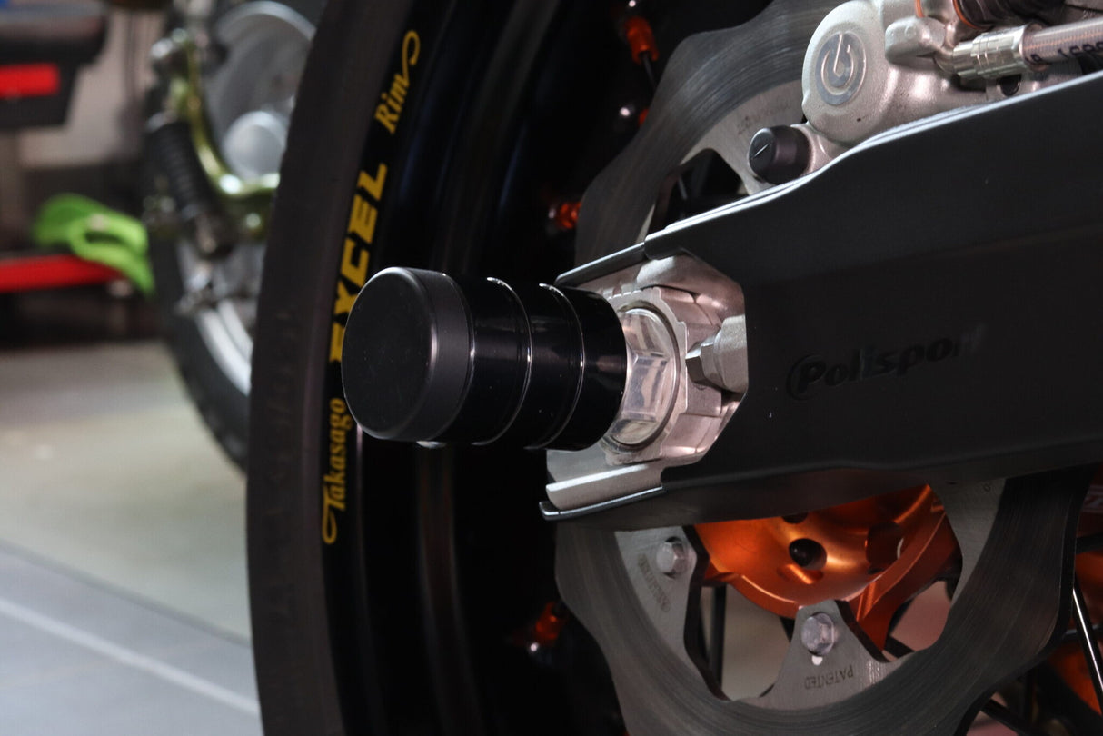 Supermoto stuntpegs korte versie
